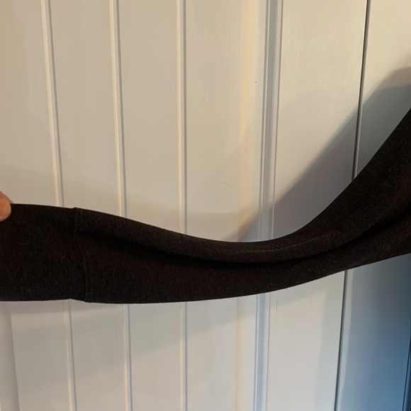 L.L. Bean Misses Medium Regular pullover Top - Picture 2 of 7